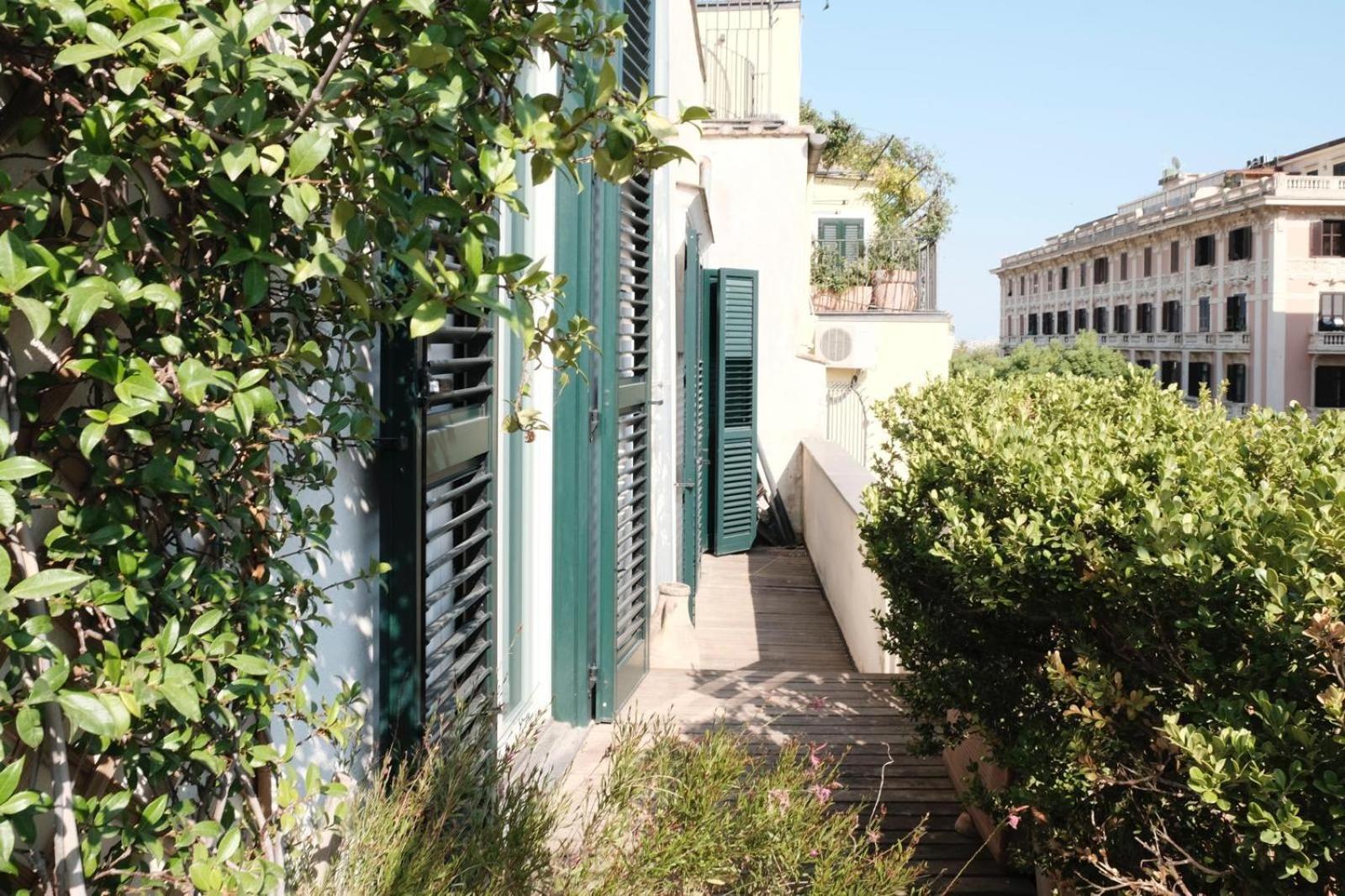 Casa Maria In Centro Storico Hotel Salerno Bagian luar foto